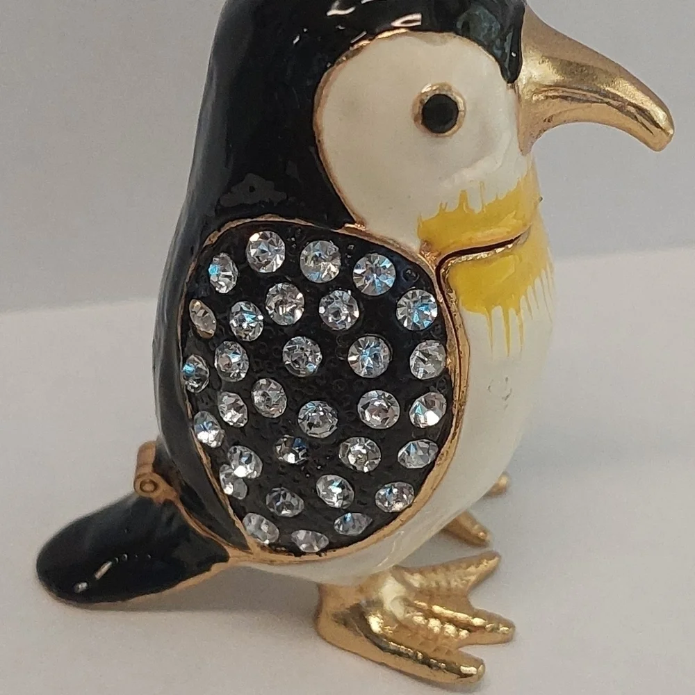 Waltz & F Enameled Trinket Box With Rhinestone Pre-owned